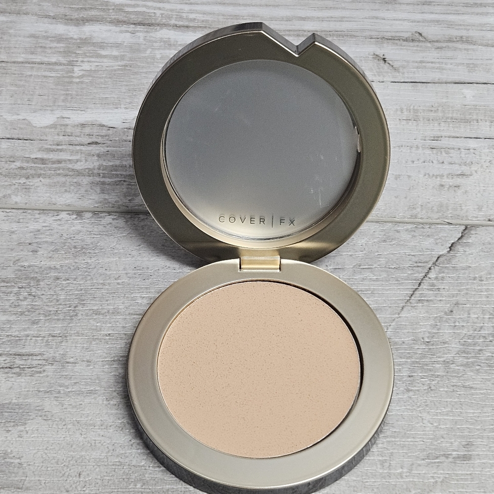 Cover/FX Total Cover Cream Foundation M3 New